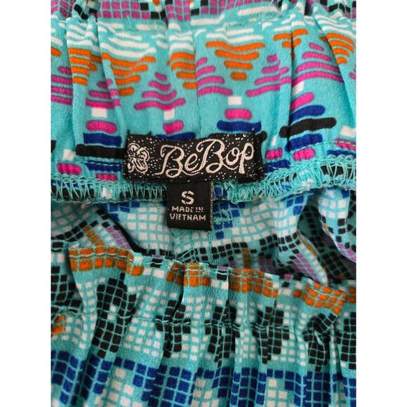 BeBop small juiniors multi colored aztec shorts with front pockets - Picture 5 of 10